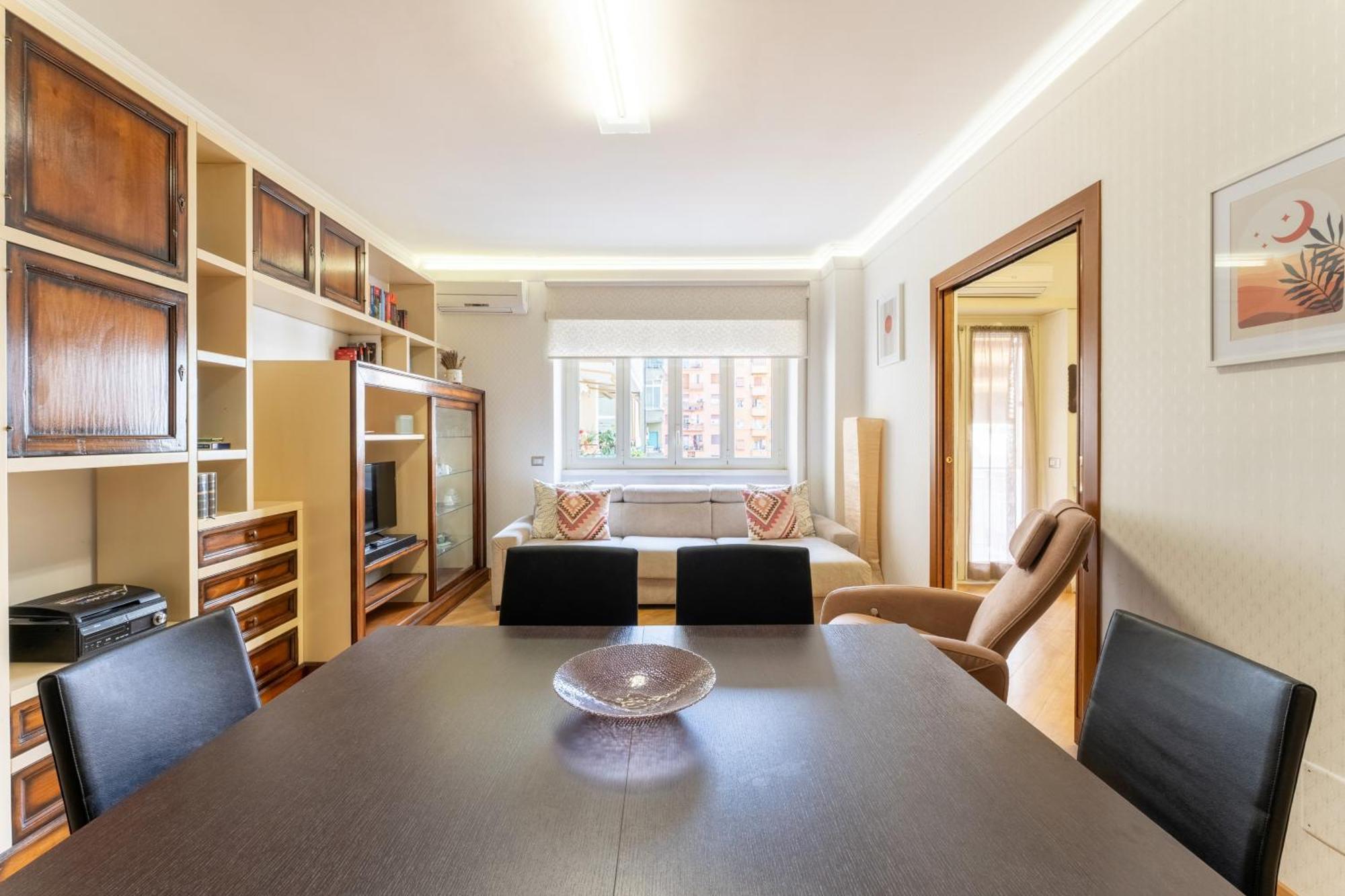 Furio Family Flat, A Few Steps From Metro A Stop Apartamento